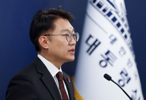 李대통령 '환빠' 언급, 논란 확산…대통령실 "연구나 검토 지시한 것이 아냐"