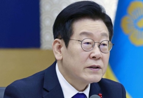 李대통령 "탁월한 공무원 파격 보상…사회적 경제 활성화해야"