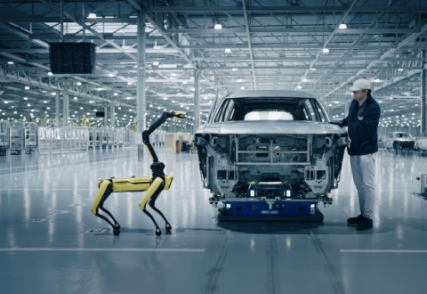 현대차 로보택시, 웨이모·테슬라 앞서나[주末머니]