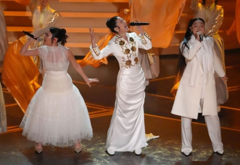 '케이팝 데몬 헌터스' 美 아카데미 2관왕…장편애니·주제가상