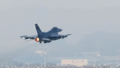 공군 F-16C 전투기 영주서 추락…조종사 1명 비상탈출