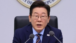 휴가 마친 李대통령 앞에 놓인 'APEC·관세협상 그리고 부동산'