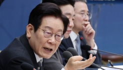 李대통령 "우리 사회에서 금융이 가장 약육강식적"