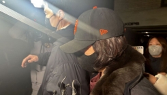 '강선우 1억 의혹' 김경, 첫 경찰 조사 후 새벽 귀가