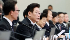 李대통령 "부동산에 비정상적 자원 집중…왜곡 반드시 바로 잡아야"