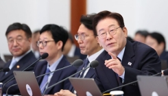 '자주 안보' 강조한 李대통령 "핵잠 도입·전작권 환수 신속 추진" 