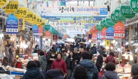 탄핵부터 조기대선까지…마그마 민심에 뜨거운 설 밥상