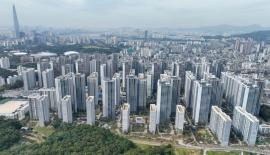 마포·성동·강동·과천·분당, 집값 '도장깨기’…규제 앞두고 '막차전쟁'[부동산AtoZ]