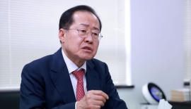 홍준표 "30년 정치인생 감옥 안가, 운 좋아…尹은 정치 말았어야"