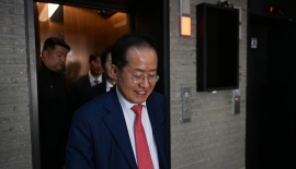 "OOO을 지지합니다"...대한민국은 진영재편 중[대선판 흔든 이 한마디]