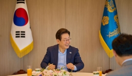李대통령 지지율 65%…국민의힘 지지율 또 하락해 사상 최저치 경신