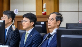 법원 '계엄 방조' 한덕수 재판서 계엄 당일 대통령실 CCTV 중계 결정