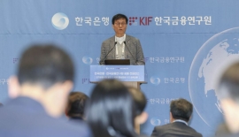 이창용 "기후위기, 성장기회되려면…단순 전력공급 넘어 경제구조 재편해야"