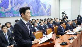 강훈식 "李정부 맨바닥서 출범…前정부서 물려받은 건 복합위기"