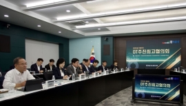 “좋은 건 본받자” 경쟁사 모바일앱 비교 나선 농협금융