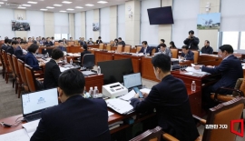 [예산돋보기]상임위 예비심사 거쳐 내년 예산 12조 늘어나