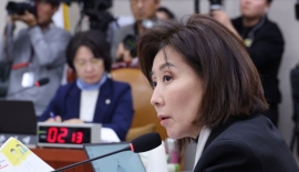 與 '내란재판부' 추진에 野 투쟁 예고…나경원 "사법 완전 파괴"