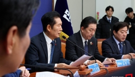 정청래 "내란·외환죄 확실히 처단…고름은 짜내야"