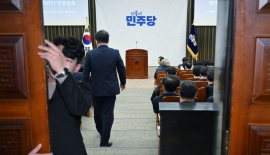 내란재판부 수정안 여론전…與 "위헌성 제거" vs 野 "눈 가리고 아웅"