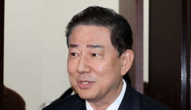 "34만원 짜리" 칼호텔 숙박 김병기, 결국 피고발 …野 "김건희 디올백 원가 8만원"