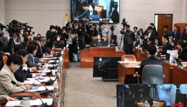 '빌런'이 된 국회 법사위, 무엇이 문제였을까