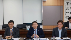 권대영 "무늬만 생산적 금융 안돼"…금융권에 백서 공개 제안