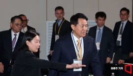 오세훈 "한강버스, 빠른 속도로 재정 자립 이룰 것"