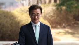 '통일교 금품수수 의혹' 전재수 의원, 합수본 첫 출석…"빠르게 결론 나오길"