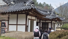 [왕사남 따라 걷는 유배지]고독이 빚어낸 묵향…유배 문화가 틔운 남종화의 꽃