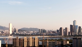 규제풀고 돈 몰리자 여의도 스카이라인 변신[부동산AtoZ]