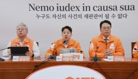 이준석 "전재수, 토론 피하는 '침대축구'…후배 외면 말라"