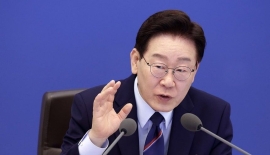 李대통령, IMF '확장재정 적절' 평가 공유 "무조건 긴축 주장하는 분들 봐야"