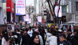 4월 서울 찾은 외국인 156만명… 1조1500억원 썼다