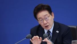 李대통령, 블룸버그 '국민배당' 정정보도에 "정론직필 언론의 당당한 모습" 