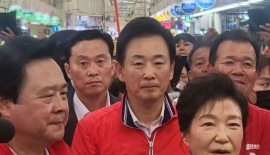 강기윤 창원시장 후보, "지역 상권 살리는 야구 관광 도시 만들겠다"