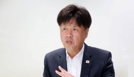 '최고위원 출마' 김용 "빨간 신호등이 켜졌다…민주당 개혁 서둘러야" [與 전대 인터뷰] 