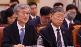 조희대 공세 수위 높인 與, 엄호 나선 野