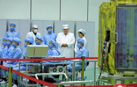 북, 이번엔 군사위성 노린다[양낙규의 Defence Club]