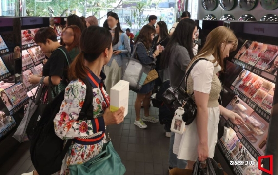 보그가 소개한 '올리브영' 7가지 추천템…나도 사볼까?