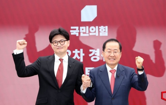 Hong Joonpyo Targets Yoon Suk Yeol and Han Donghoon: "Without Rooting Out Mercenaries, the Party Has No Future"