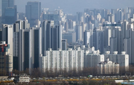 강남권 무풍지대 외곽은 직격타…'3단계 DSR' 치솟는 집값 잠재울까