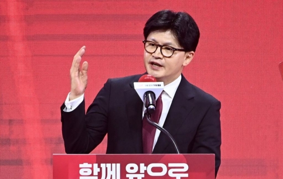 "야수답게 하자"…한동훈, 조국에 또 공개토론 제안