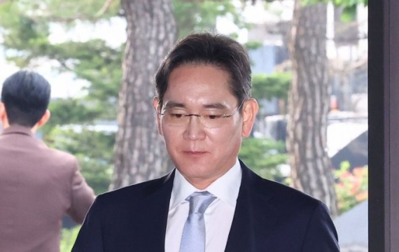 상무시절부터 공들인 '비공개 행사'…이재용, '억만장자 여름캠프' 참석