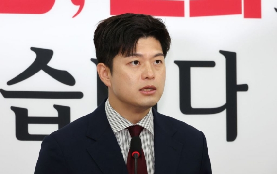 김용태 "'5대 개혁안' 당원 여론조사시 결과 무관 사퇴"