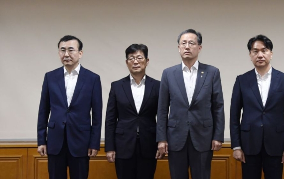 새정부 첫 F4회의 "중동 정세 불확실성 높아..필요시 컨틴전시 플랜 가동"
