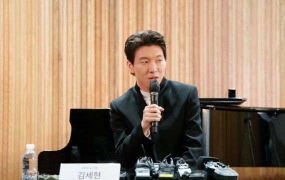 세계적 콩쿠르 우승한 하버드 새내기 김세현 "영문학 공부, 피아노 연주에 도움"
