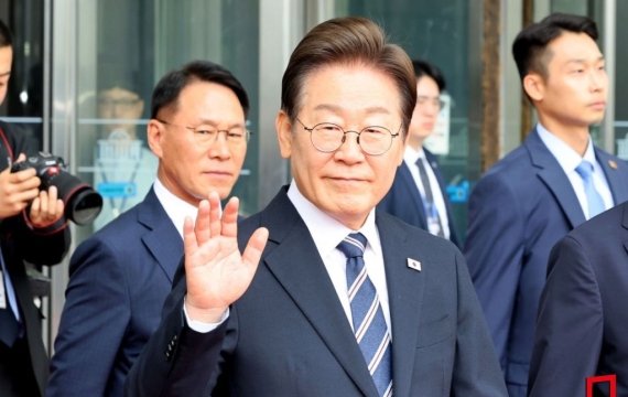 대통령 재판중지법 다시 내놓은 與…판사들 부글부글