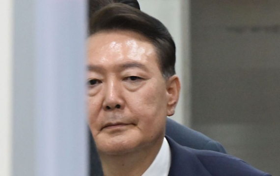 전현희 "尹, 구치소서 밥 잘 먹어…접견 핑계 하루종일 에어컨 빵빵" 