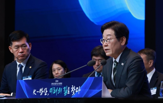 李대통령 NBS 지지율 65%…취임 후 12%p 상승[폴폴뉴스]