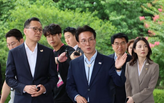 김민석 총리 "K-APEC, 대한민국 국가 시스템 회복 보여줄 찬스"